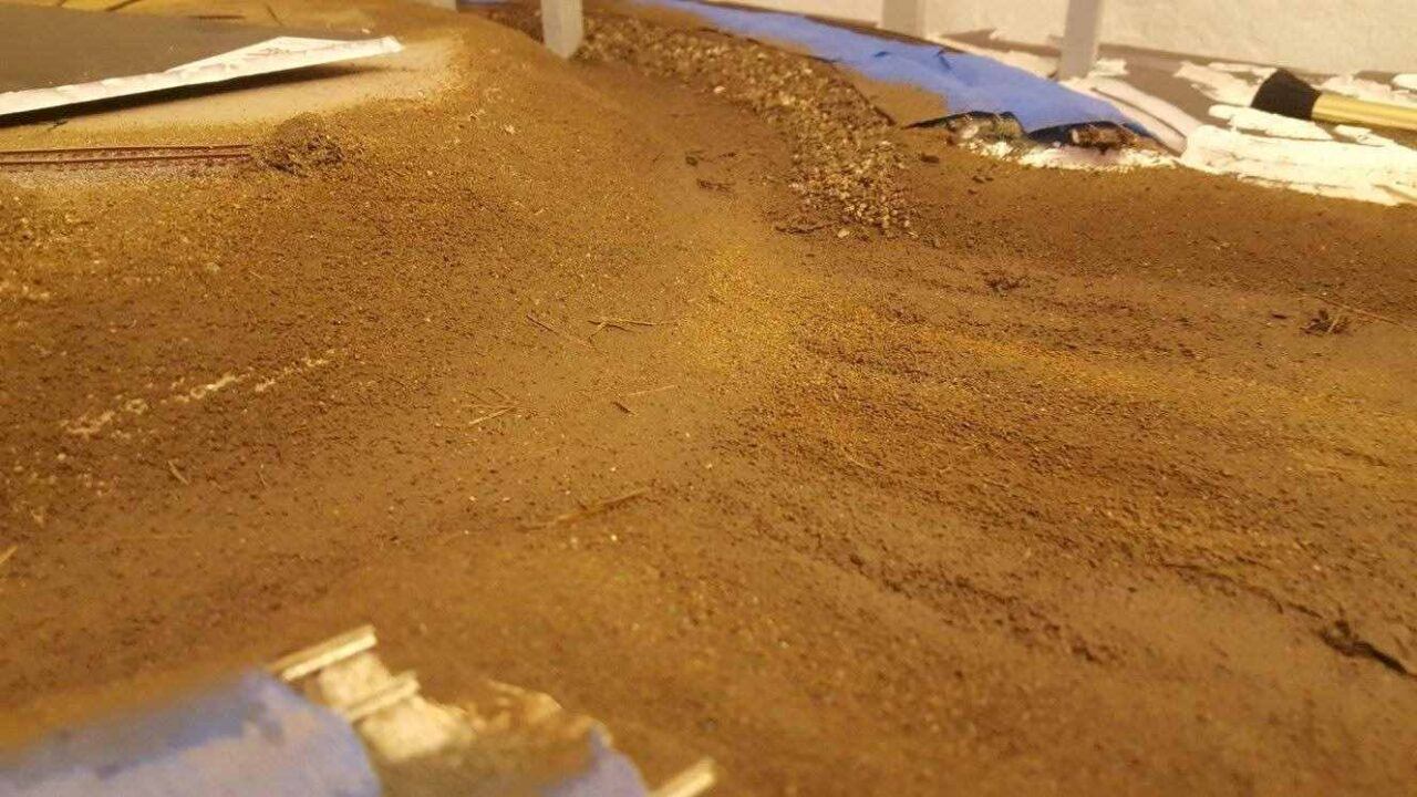 HOW TO BUILD REALSITIC MODEL RAILRAOD SCENERY